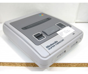 Super Famicom / SNES PAL (regionsfri - mycket fint skick)