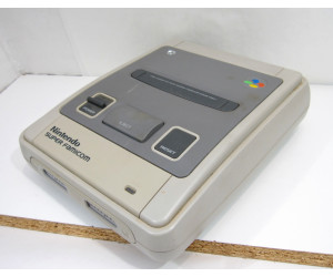 Super Famicom konsol (tidig modell), bra skick