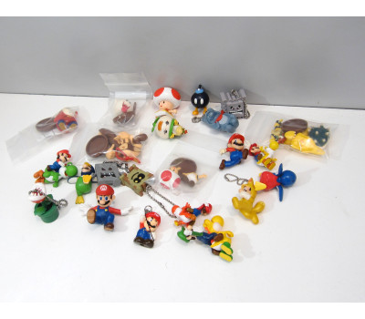 Nintendo original nyckelring & småfigurer