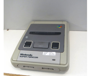 Super Famicom / SNES PAL konsol (bra skick)