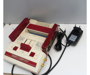 Famicom konsol med AV-utgång
