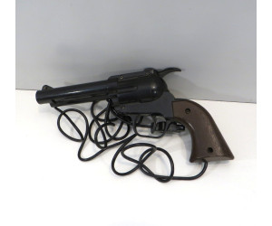 Famicom Revolver / Pistol / Zapper