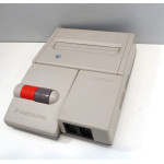Famicom konsol med NESRGB