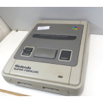 Super Famicom konsol (tidig modell)