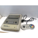 Super Famicom konsol (tidig modell)