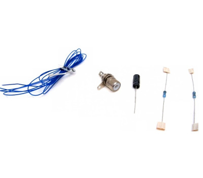 Famicom komponenter AV-moddning kit + 220uF